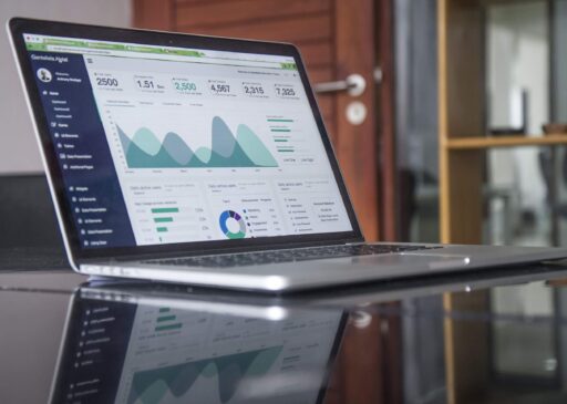 Best AI Tools for SEO comparison dashboard showing AI keyword research, content optimization, technical SEO audits, and ranking improvements in 2026